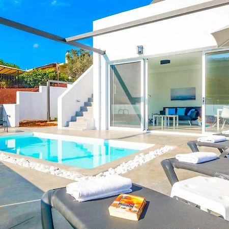 Villa Paradiso Ena อาเยีย เปลาเยีย ภายนอก รูปภาพ
